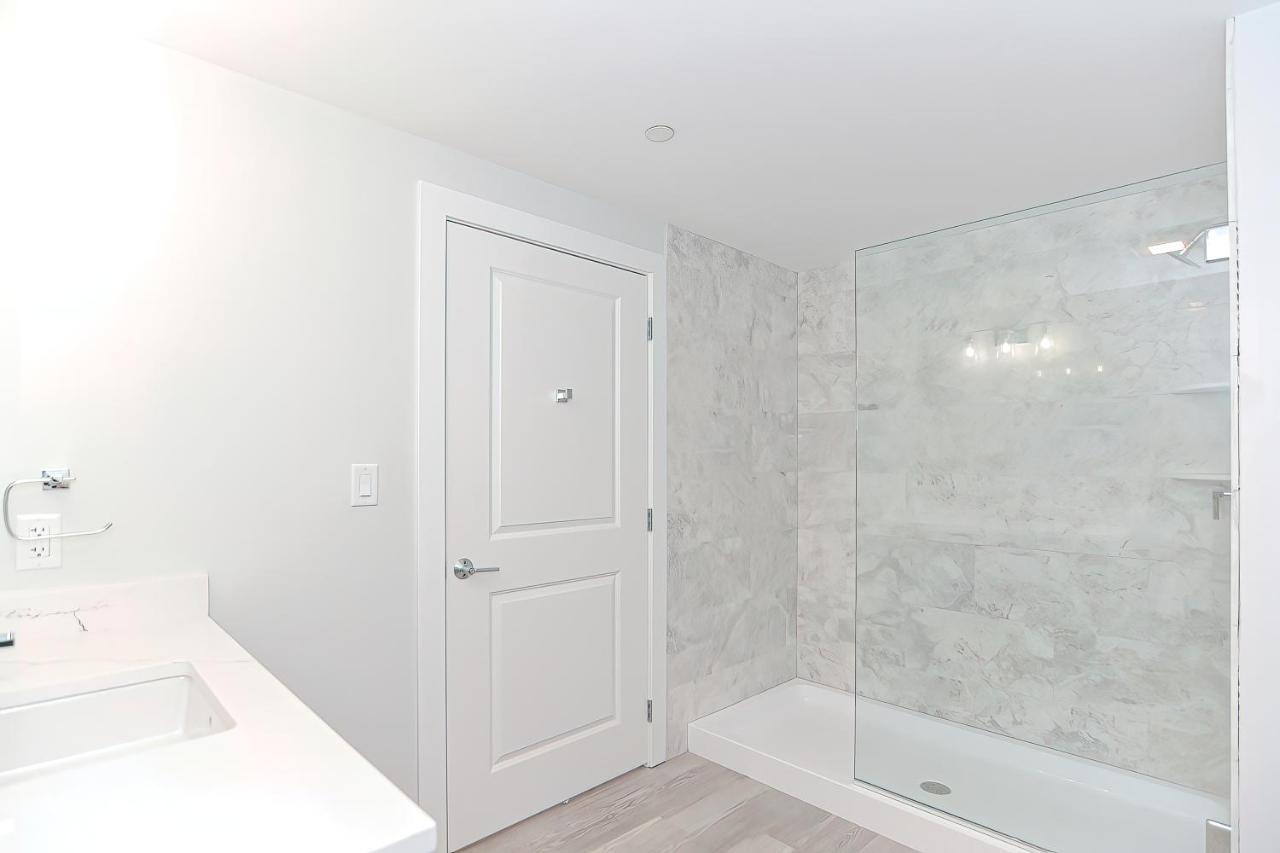 Harbourtown Suites On Plymouth Harbor Экстерьер фото