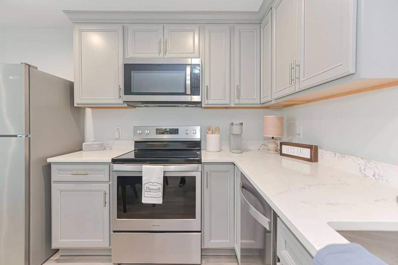 Harbourtown Suites On Plymouth Harbor Экстерьер фото