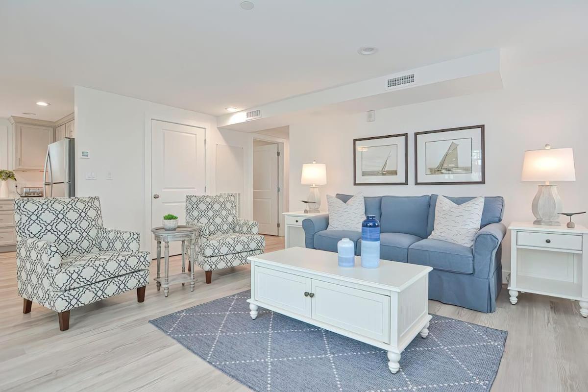 Harbourtown Suites On Plymouth Harbor Экстерьер фото