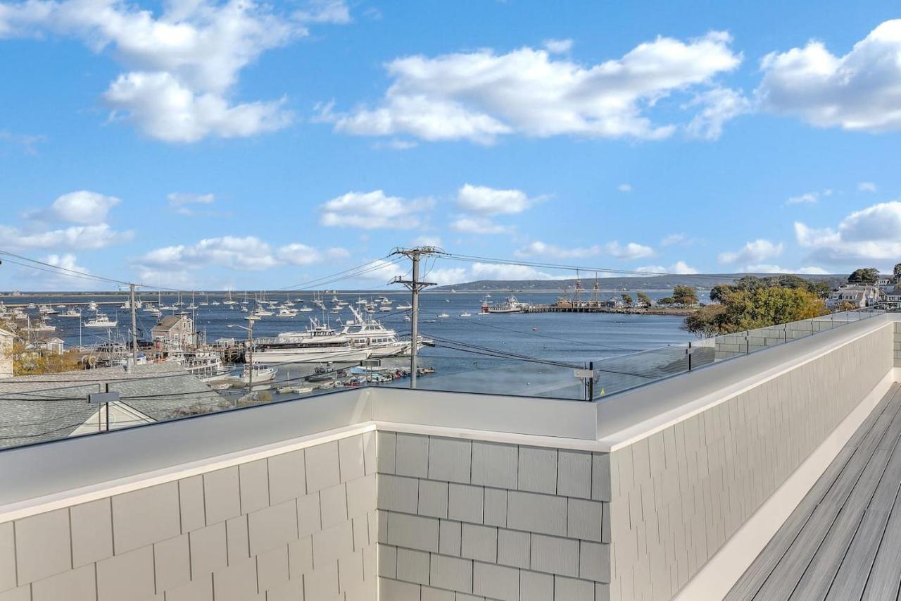Harbourtown Suites On Plymouth Harbor Экстерьер фото