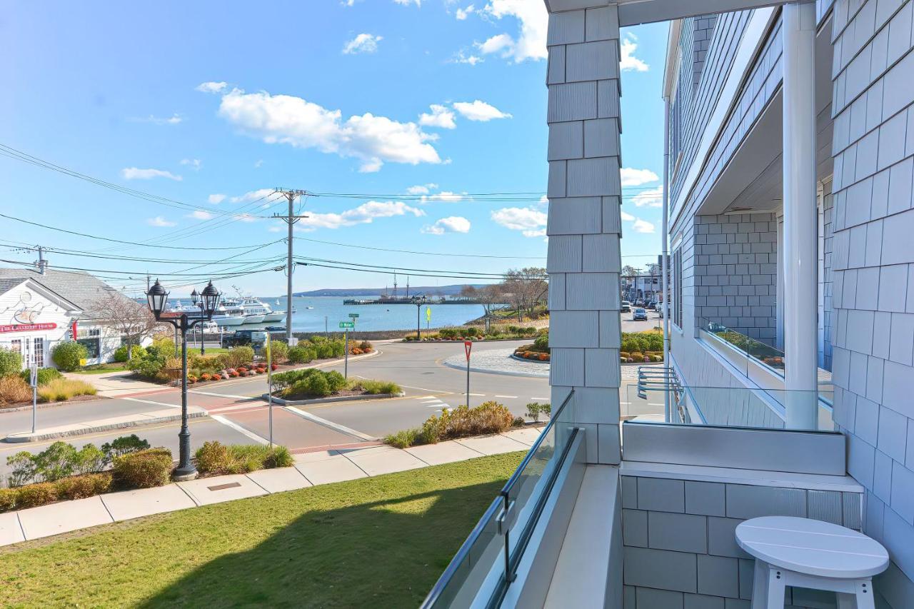 Harbourtown Suites On Plymouth Harbor Экстерьер фото