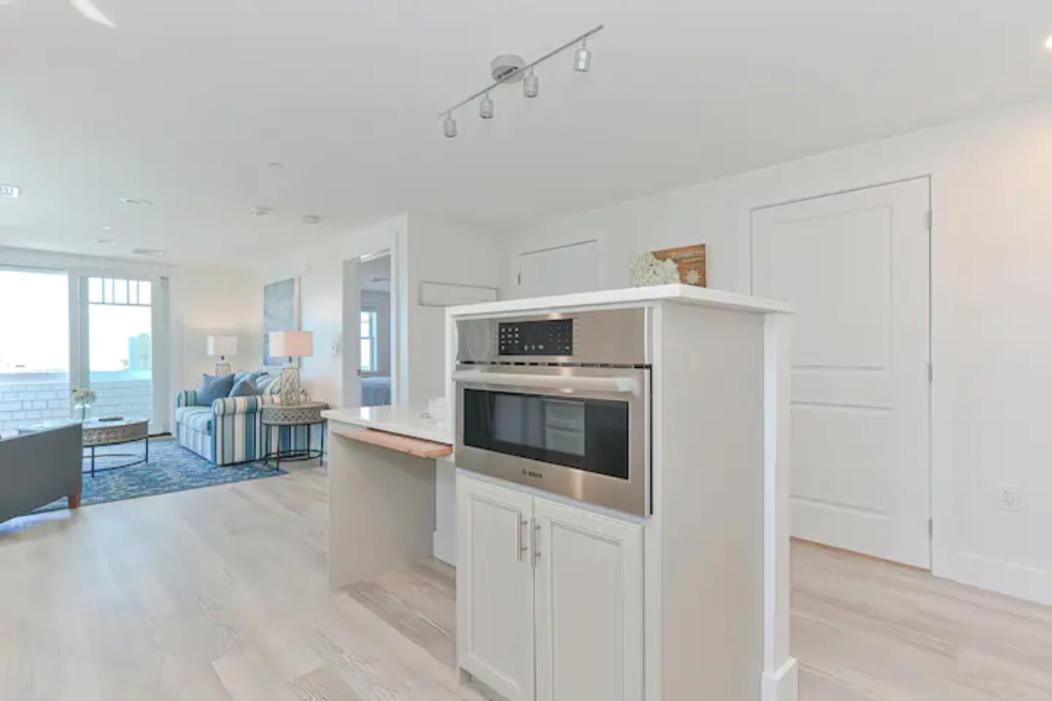 Harbourtown Suites On Plymouth Harbor Экстерьер фото