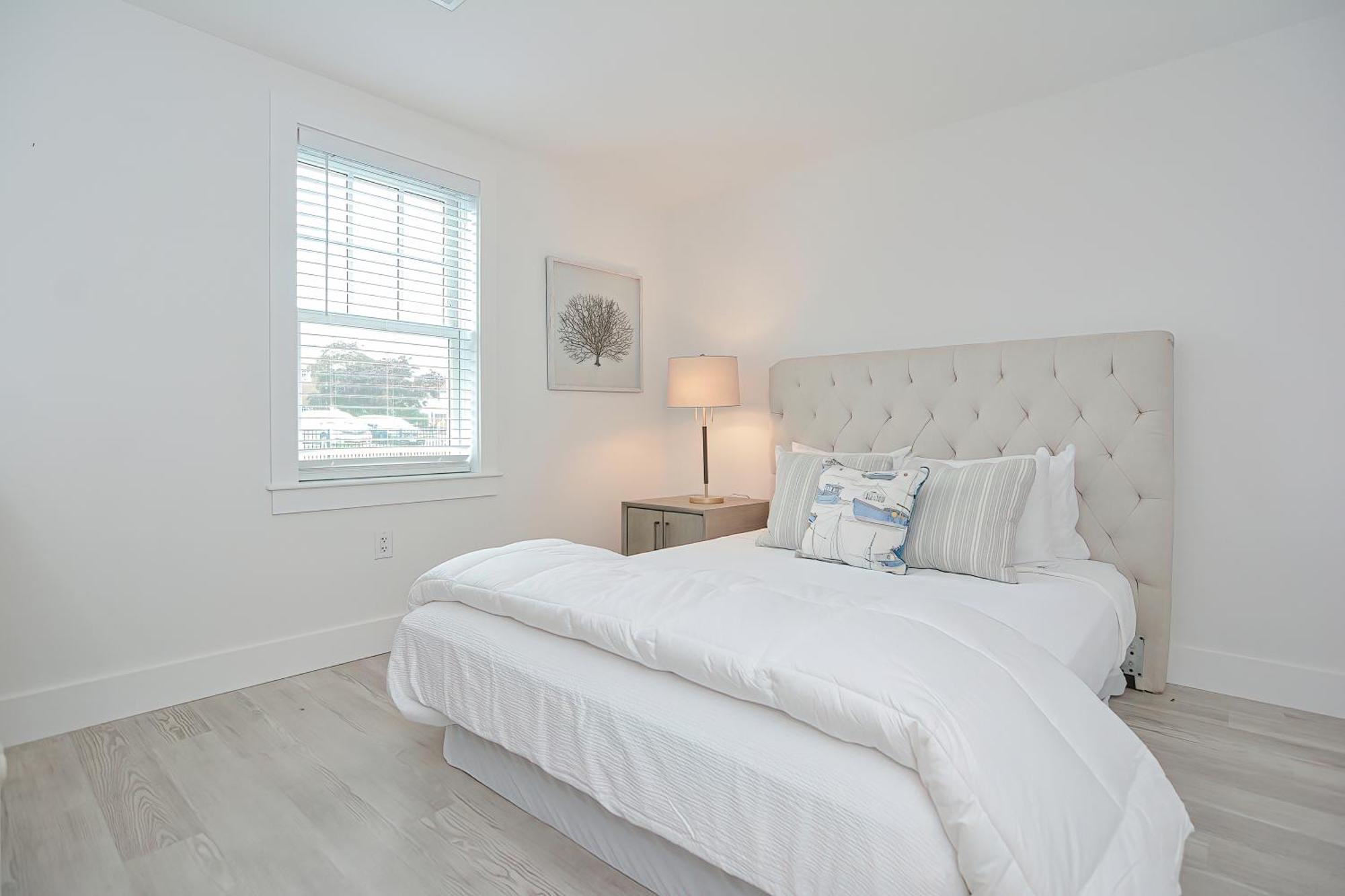 Harbourtown Suites On Plymouth Harbor Экстерьер фото